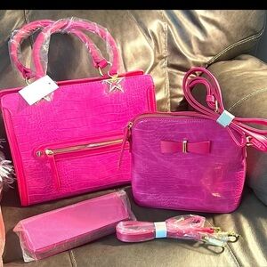 3 pieces Satchel Bag with Gold Hardware, small purse & wallet Faux material!!